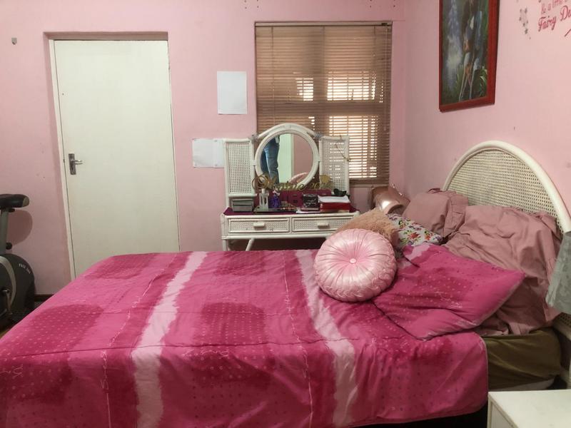 3 Bedroom Property for Sale in Kensington Western Cape
